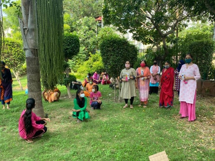 Distributed sanitary napkins and deodorant to 100 ladies