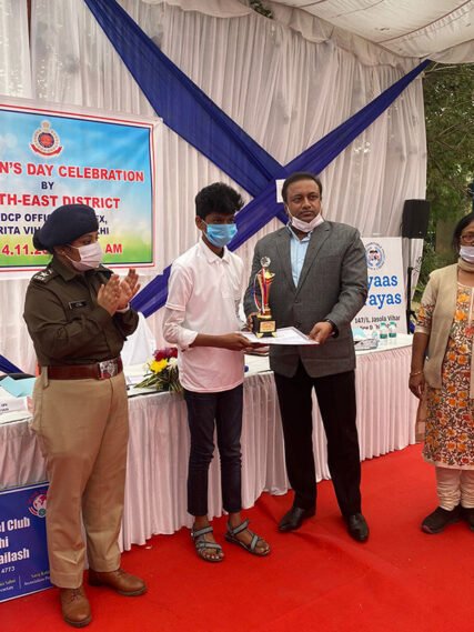 Art Competition Organised by Sarita Vihar Police Station