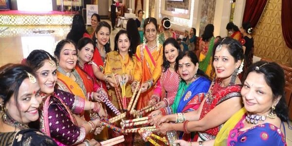 Seven underprivileged students sponsored for professional courses by Ayaas Prayas