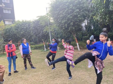 Girls are Taking Training for Self Defence by Delhi Police