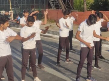 Great effort by Ayaas Prayas Children at Yamunotsav