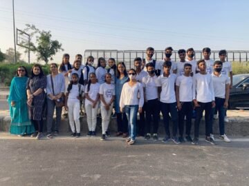 Ayaas Prayas Children at Yamunotsav