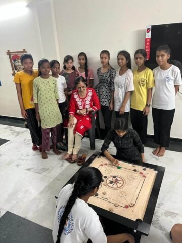 Aayas Prayas Organizes Children's Indoor Matches